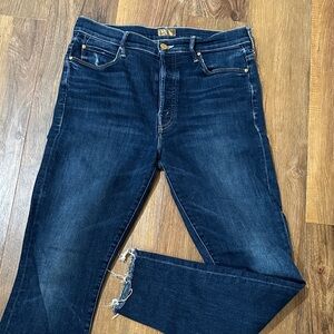 Mother the stunner ankle jeans size 30. Color is teaming up